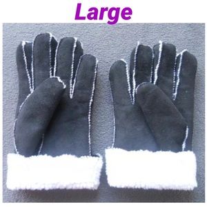 🍀PRICE FIRM🍀 🆕Women Faux Fur Black Winter Glove